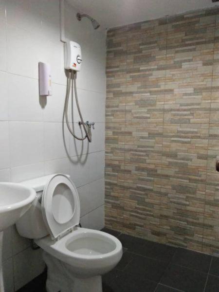 Qing Yun Rest House Gadong 1St Branch Kampong Gadong 外观 照片