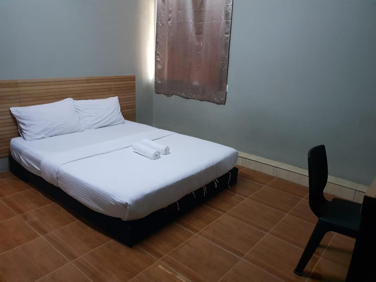 Qing Yun Rest House Gadong 1St Branch Kampong Gadong 外观 照片